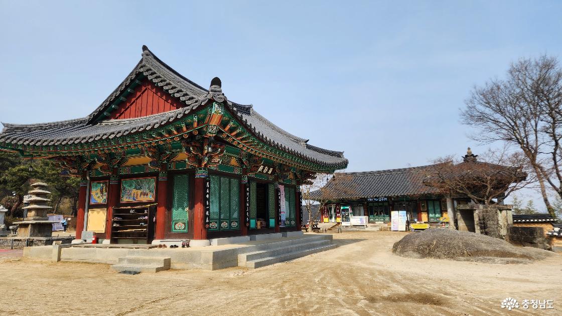 미륵전과 기도접수처, 용품점
