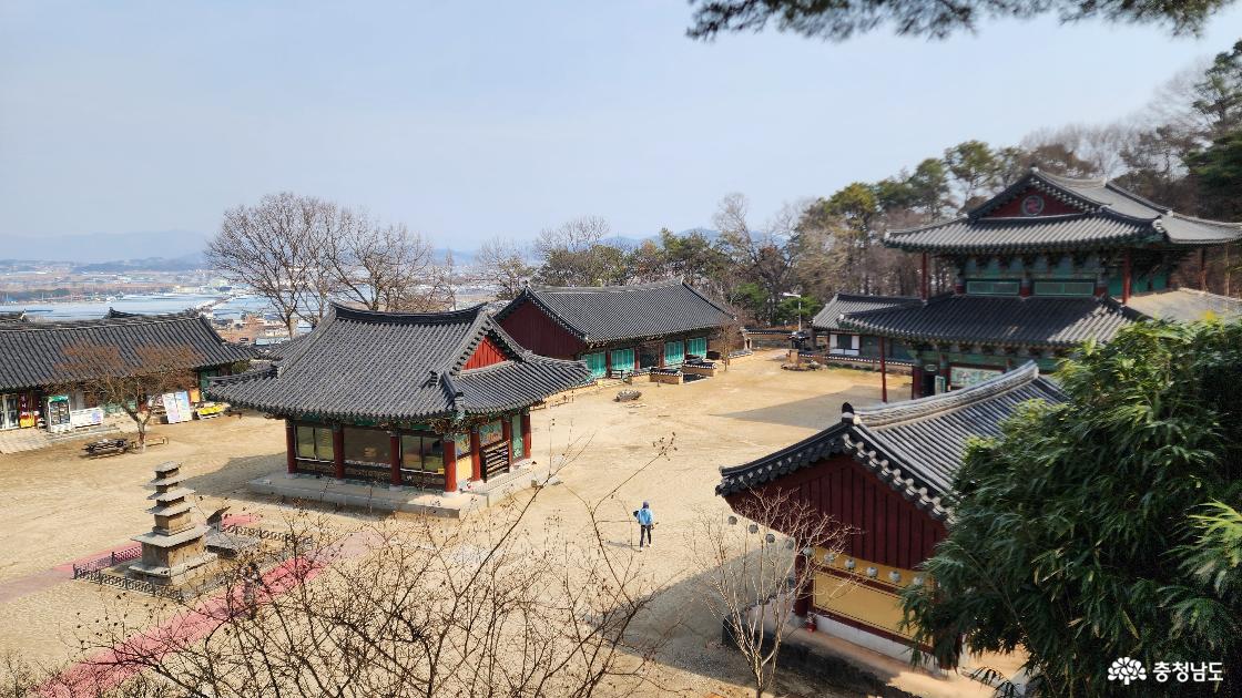삼성각에서 내려다본 모습