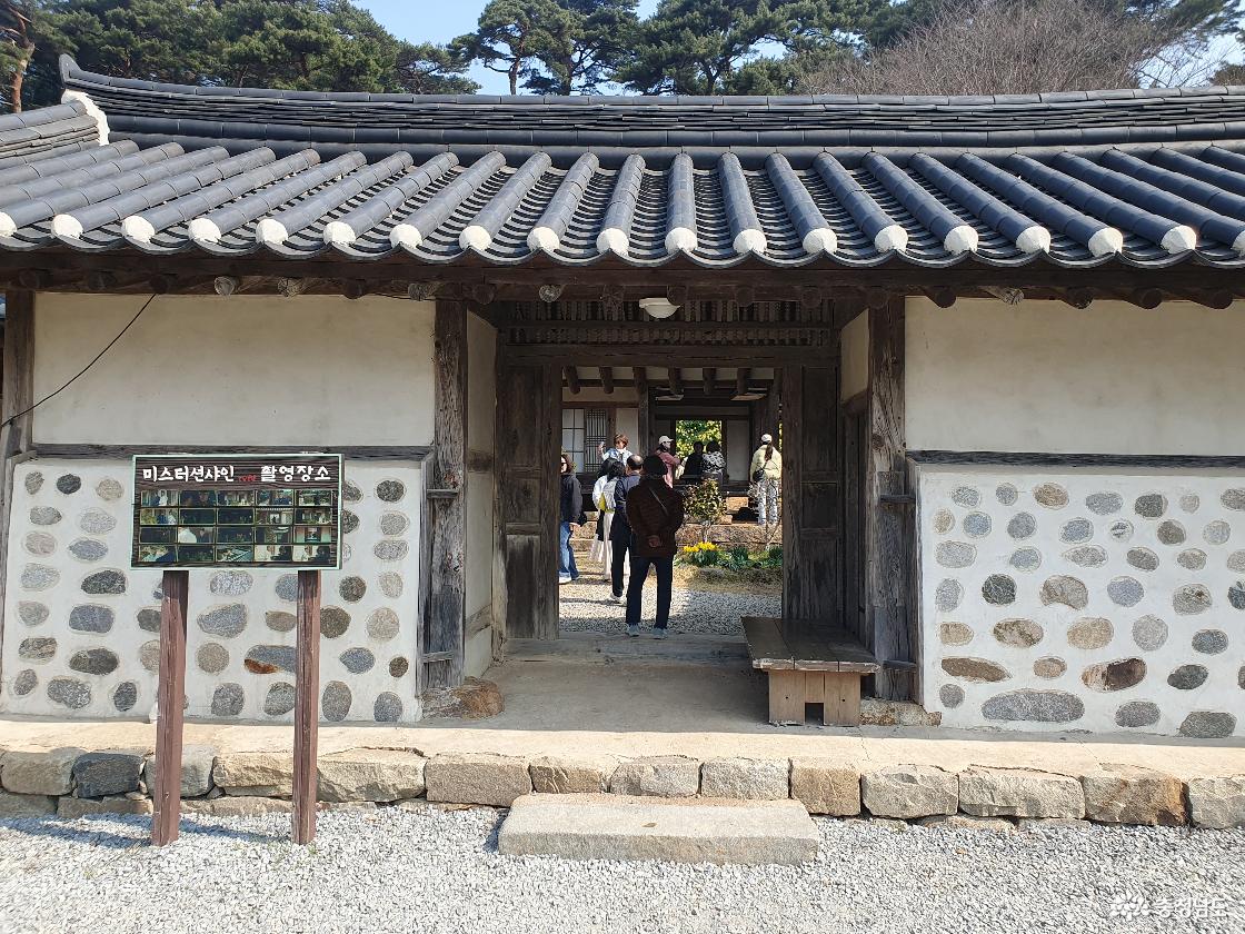사랑채문
