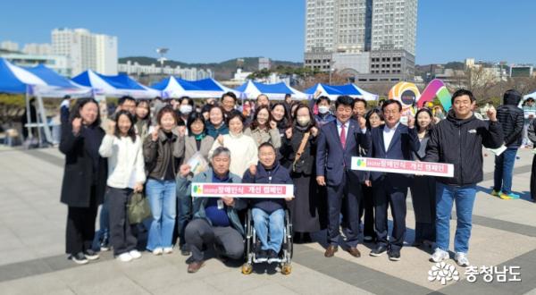 숨겨진 장애인 학대 많아, 관심ㆍ신고 너무 중요